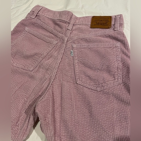 Levi’s Corduroy Ribcage Straight Ankle in Lilac/Purple, Size 27x27 - Picture 5 of 13